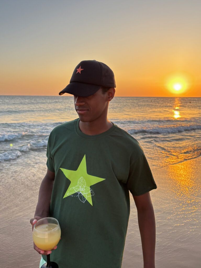 Camiseta Mojito la Bodeguita y Gorra Ingenio Cocktails