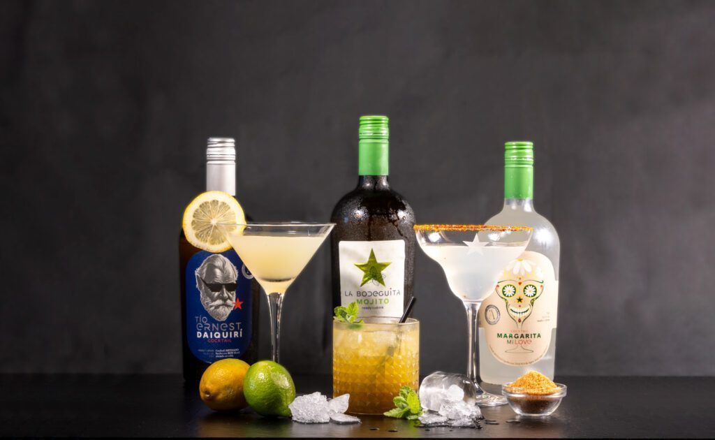 variedad cocktails artesanos