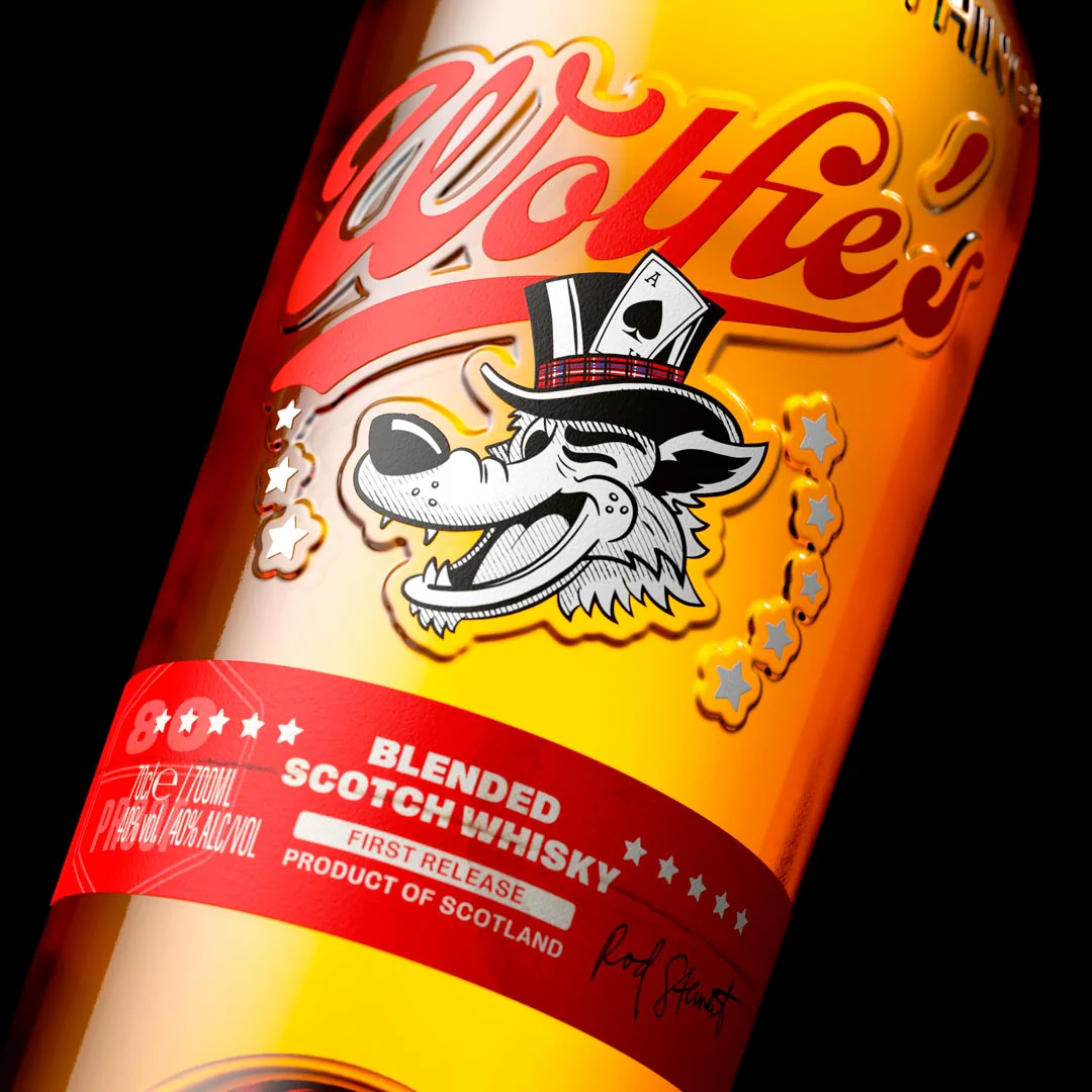 Whisky escocés blended creado por Rod Stewart. Suave, versátil y perfecto para mezclar o disfrutar solo. Descubre Wolfie’s.